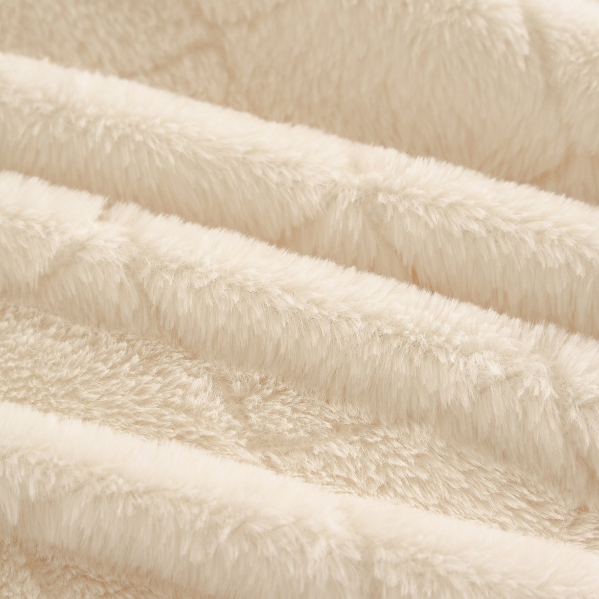 Bộ Chăn Ga Gối Nhung Sữa & Lông Thỏ Giả Ca Rô – Bộ Chăn Ga Gối Jacquard 3 Chiếc Mềm Mại